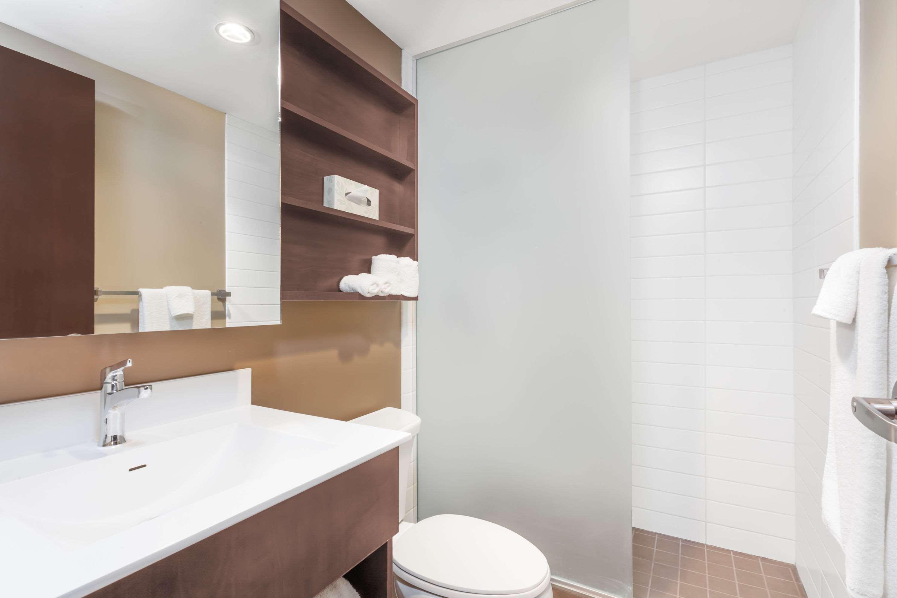 Microtel Inn & Suites By Wyndham Estevan Экстерьер фото